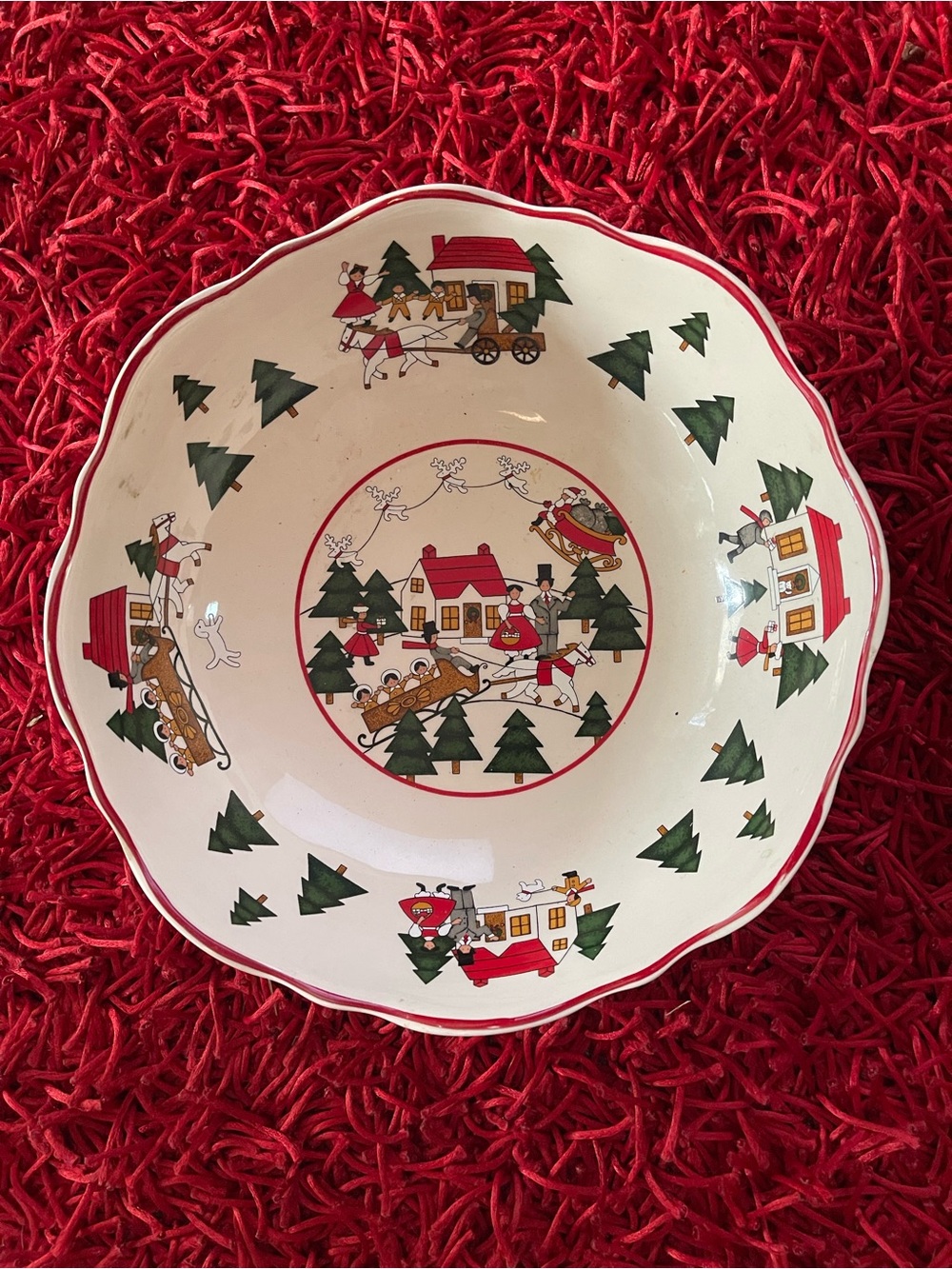 MASONS CHRISTMAS VILLAGE LARGE FOOTED SALAD BOWL IRONSTONE MADE IN ENGLAND